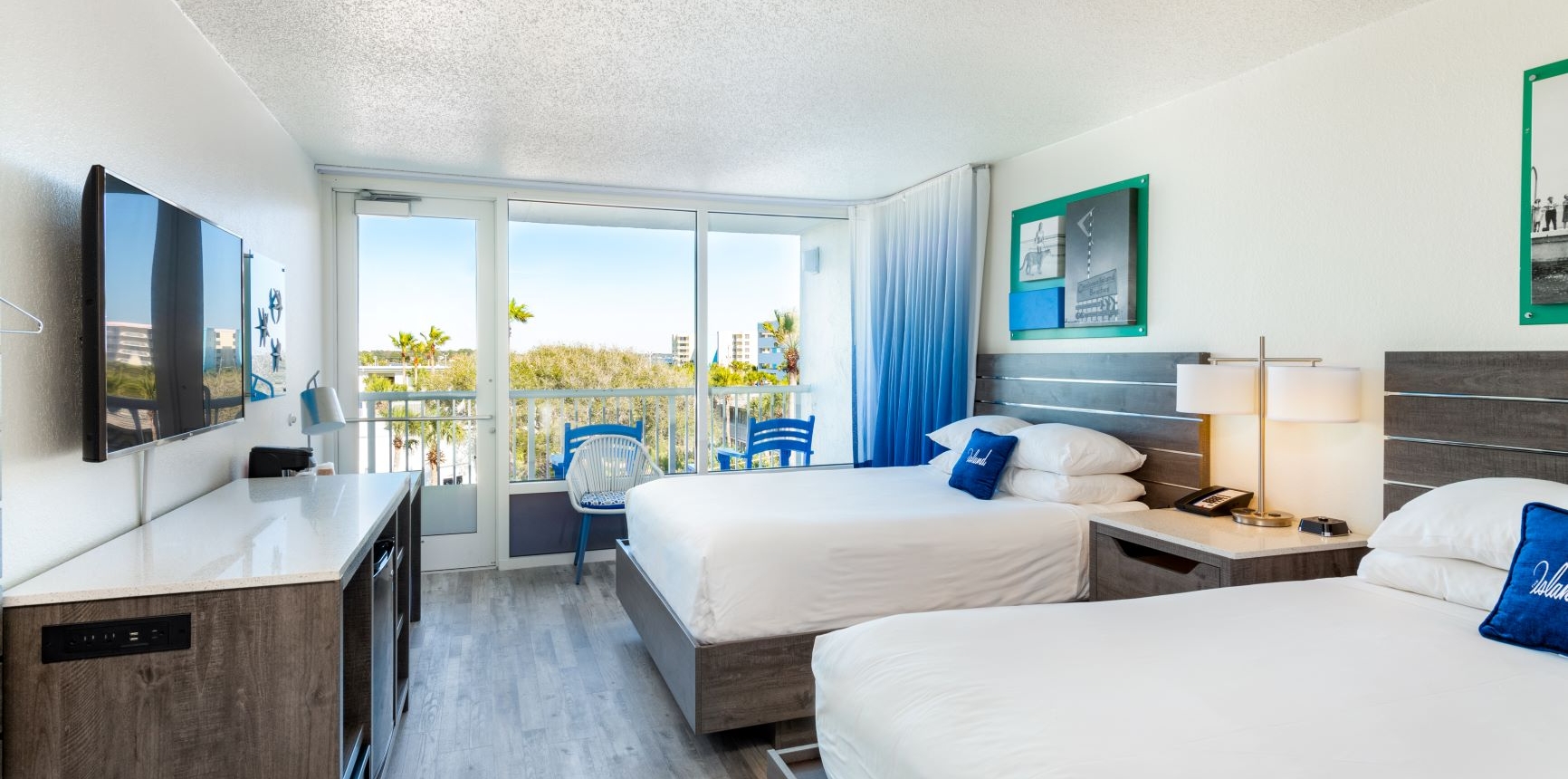 Pool View Room - The Island Resort